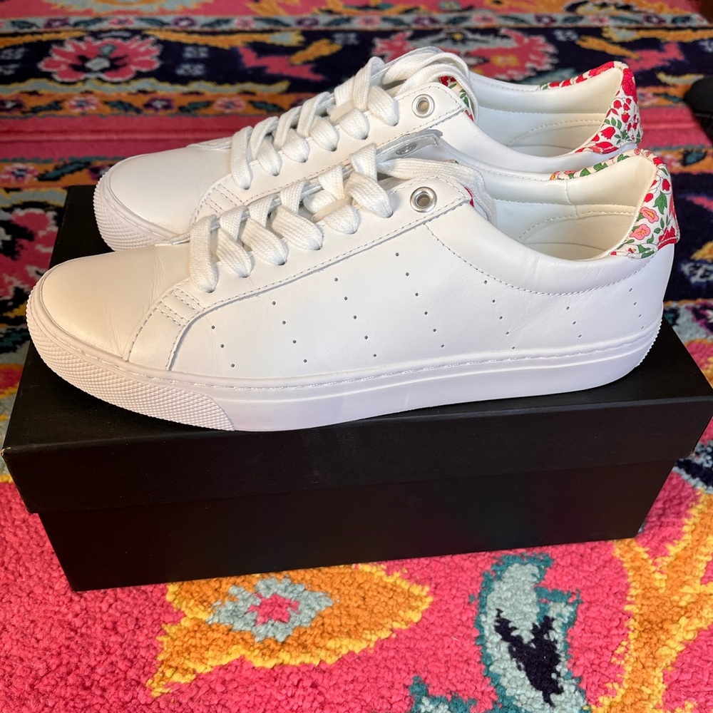 NEW IN BOX J. Crew Saturday Sneaker with Liberty Print